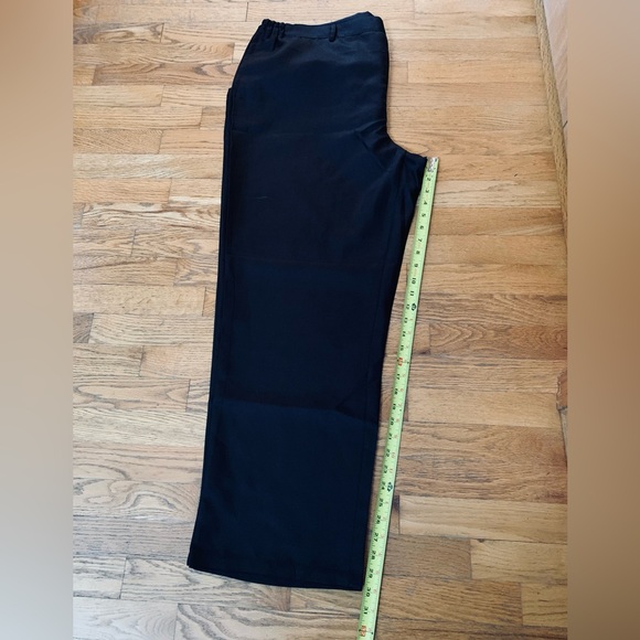 Men’s Wide Leg Black Pants 2XL , Like New Waist 42 Elastic on sides Inseam 30 “ - Picture 4 of 5